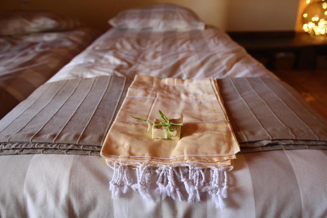 Le Moulin Scalagrand Bed & Breakfast Mazieres  Dış mekan fotoğraf